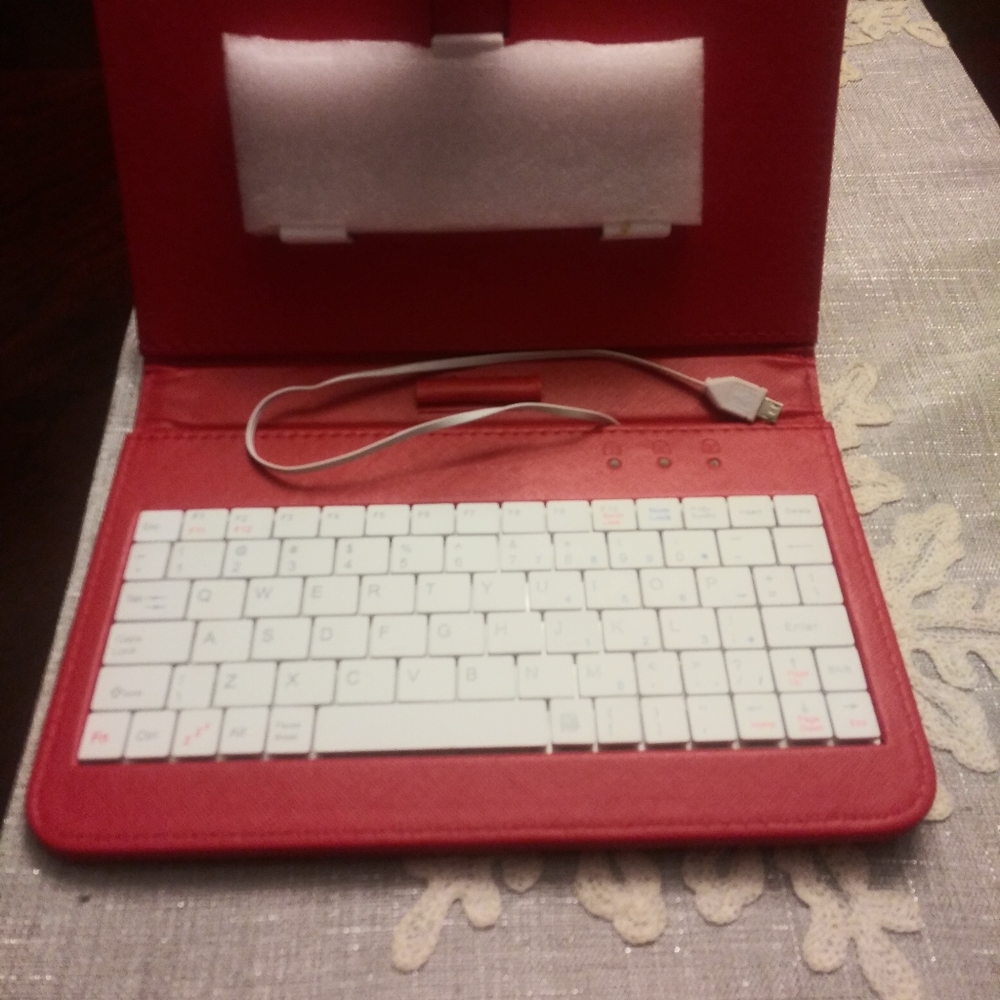 Red Phone & Keyboard Case